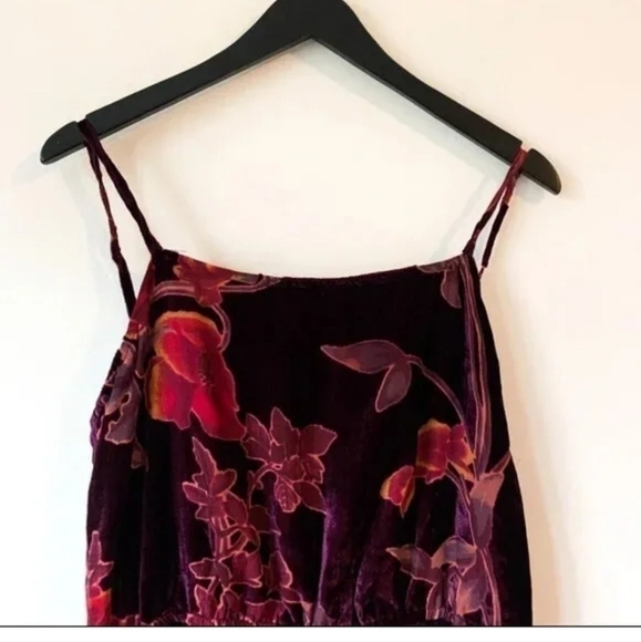 Honey Belle Red Floral Dress Velvet Spagetti Straps Size Small NWT - Picture 5 of 11